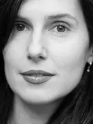 Porträt: Annette Julia Kurz