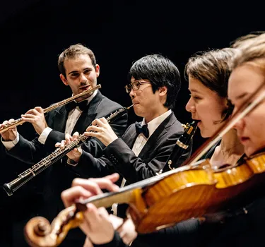  Akade~~~mist:in~~~nen des Philhar~~~mo~~~nischen Staats~~~orchesters